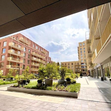 Exquisite - Two Bedroom Apartment Бухарест Экстерьер фото